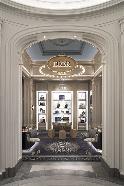 dior e store